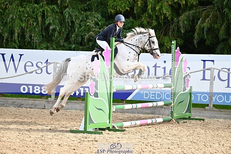 230930-115130-00415 - Cls 4 Pony Newcomers & 1m Open