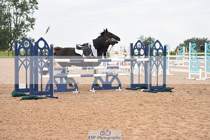 230916A-105610-03949 - Cls 14 Snr Foxhunter