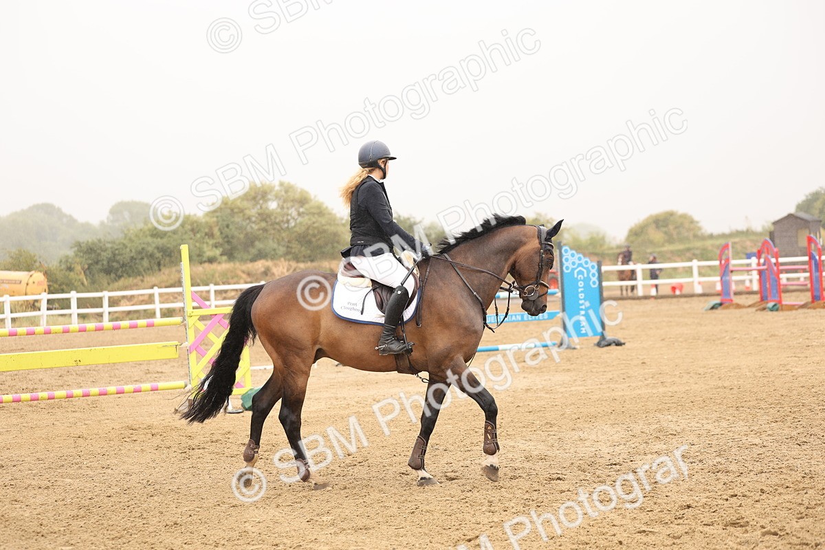 SBM_024153 - Class 6 - Senior Newcomers 1.10m