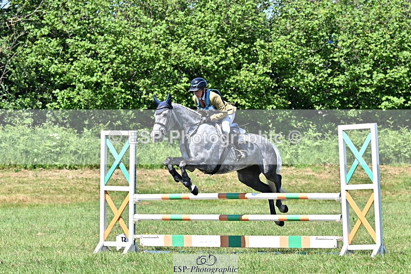 250522B-121822-01987 - 158-CRUISING.CARRA-Leigh.Smallacombe