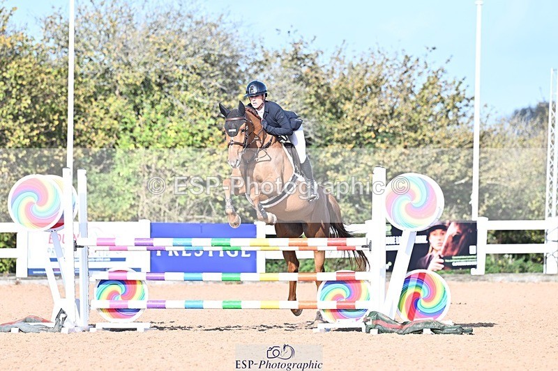 261014-110116-00110 - Cls 03 Snr Disco & 1.00m Open