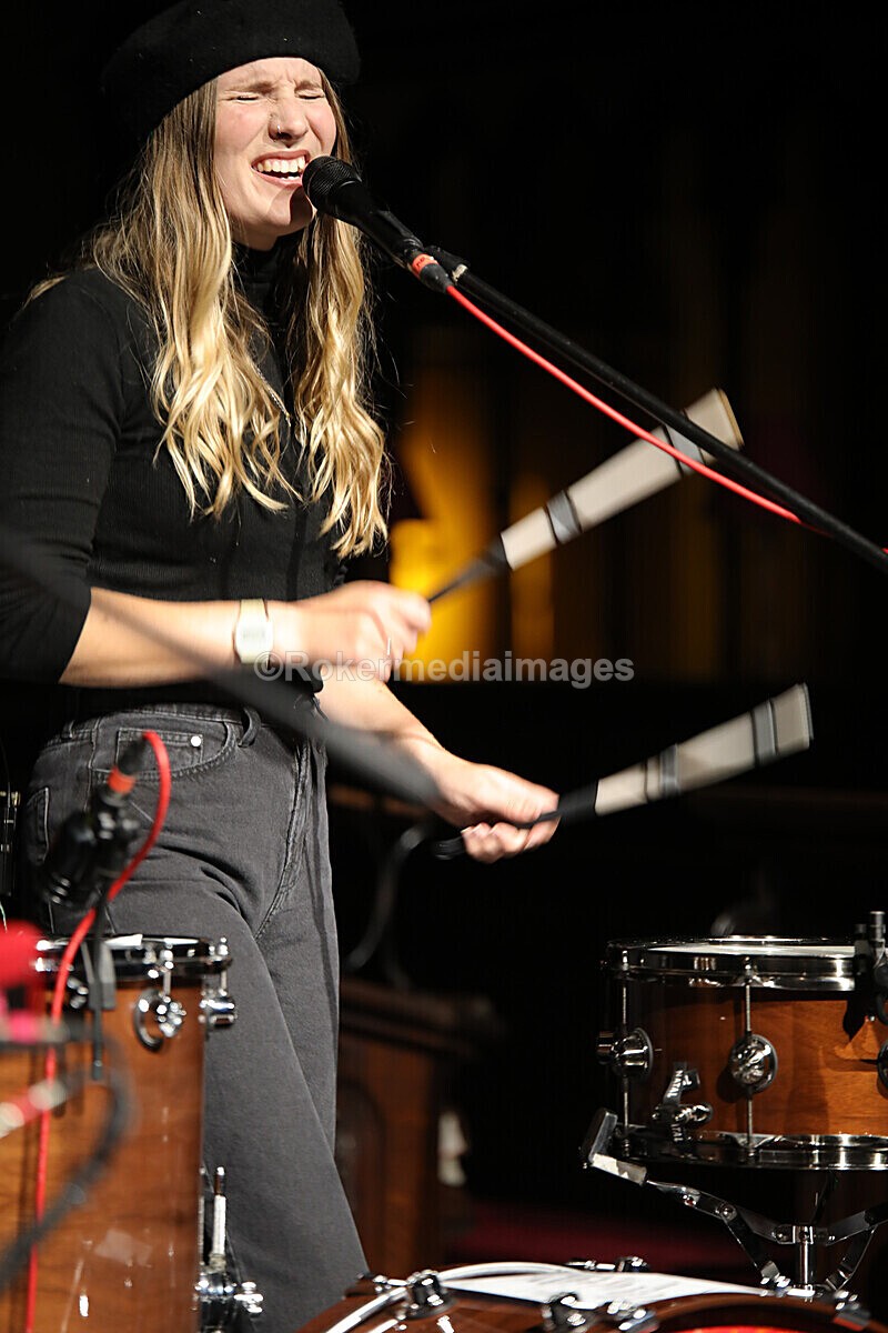 FOLK N BLUES-734 - FOLK and BLUES SEPT 2022