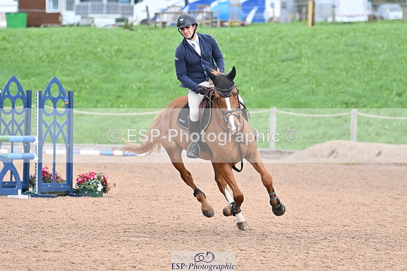 231013A-112913-01847 - Cls 8 Blue Chip Power Champ Quali