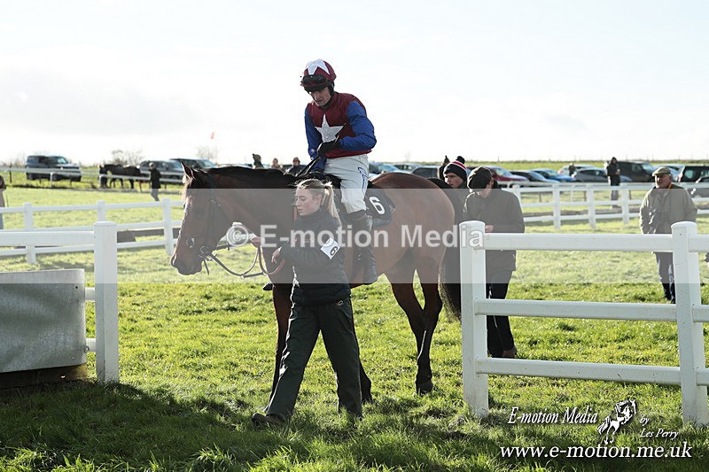 PtP 301125  0425 - Hursley Hambledon Point-to-Point Larkhill Racecourse 30/12/2025