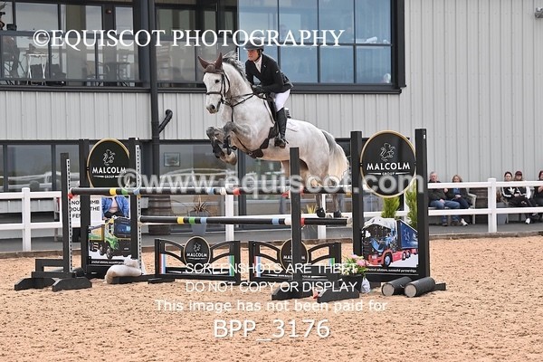 BPP_3176 - CLASS 12. - SAT - Senior 1.30m Open inc The Wright, Johnston & Mackenzie LLP RHS Young Masters quali