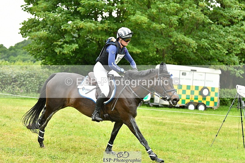 250524A-121941-09855 - B-316-Jasmine.Holmes-ARENT.I.LUCKY