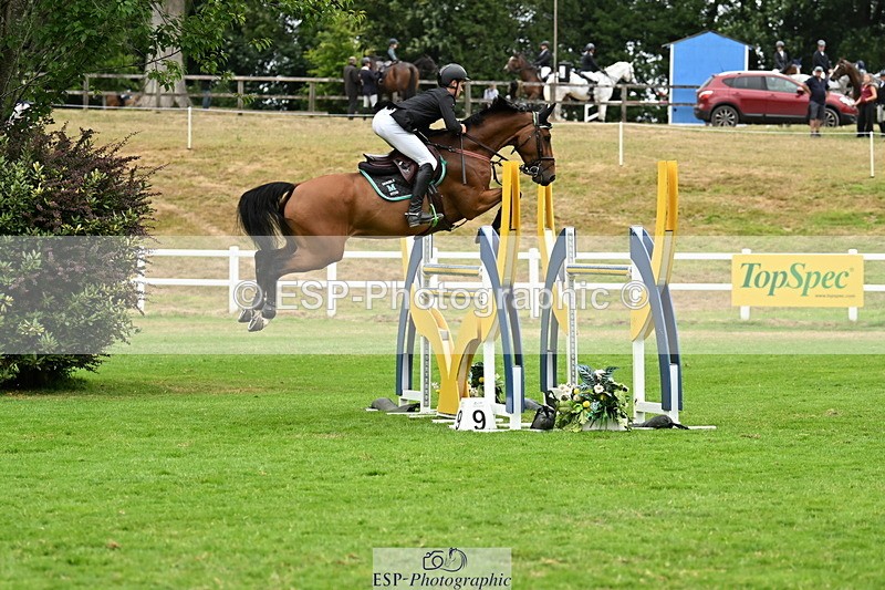 250705A-124014-14717 - Cls 30 Snr Foxhunter 2nd R Jump Offs and Presentations