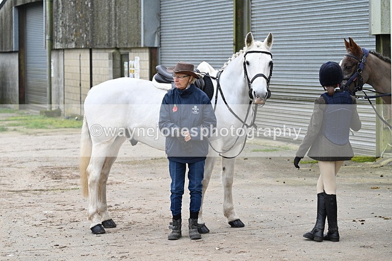 WJ7_8785 - Meet