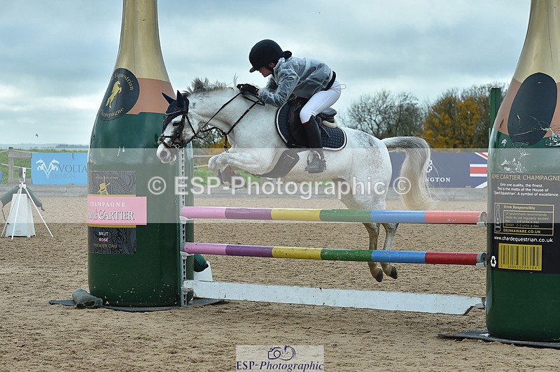 231119A-132948-05993 - Sun Cls 26 Springboard 128cm & 138cm