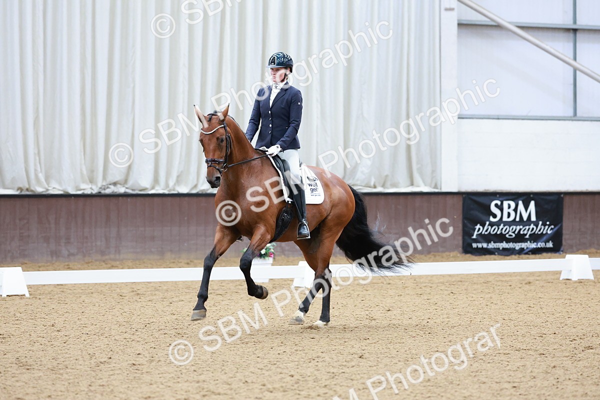 SBM_005843 - Class 3 - Medium 6 - 14.40-15.52