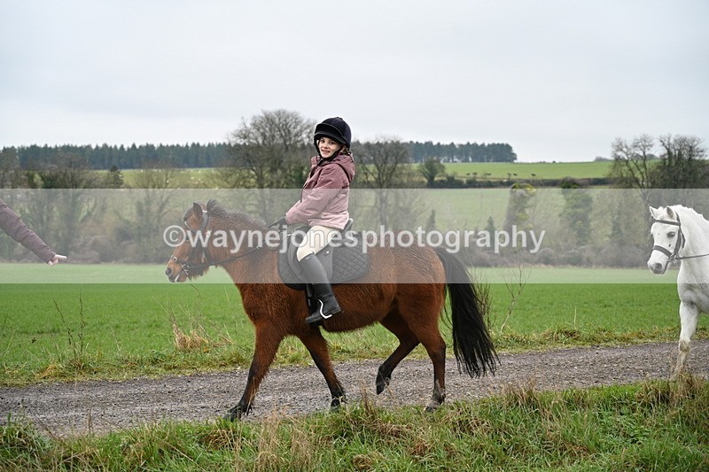 WJ7_9677 - Walk out..