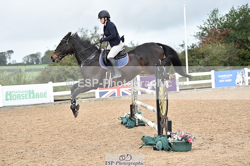 231013A-125800-01667 - Cls 3 1.05m Amateur Quali