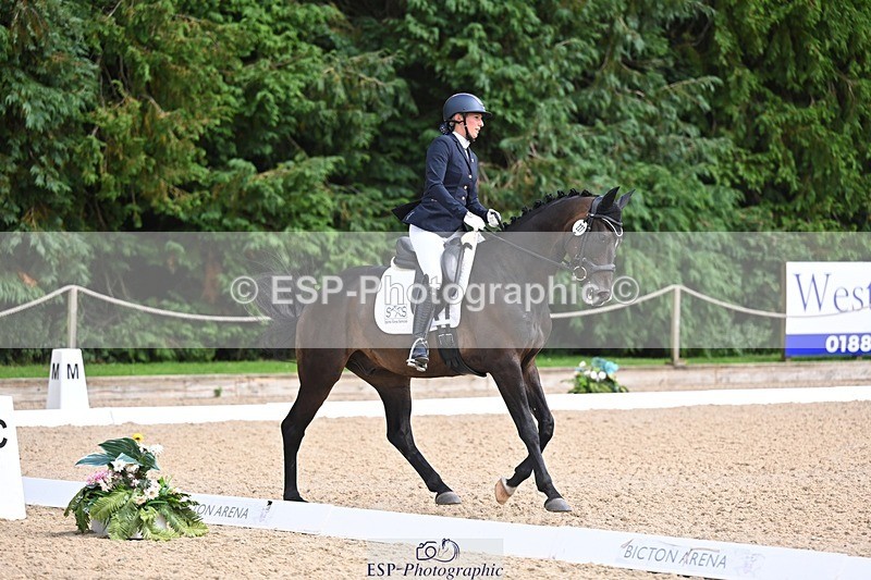 240809-153754-02128 - 227-Dominique.Mills-Sermaggio