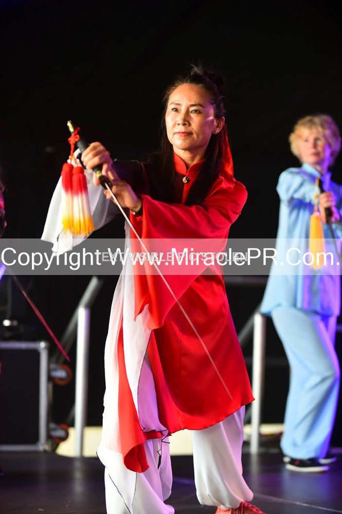 SH4_1613 - Tai Chi with Lisa Kay.