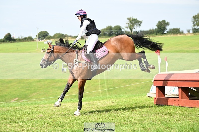 240831A-133009-02888 - 069-Darcey.Cutts-KATERINA