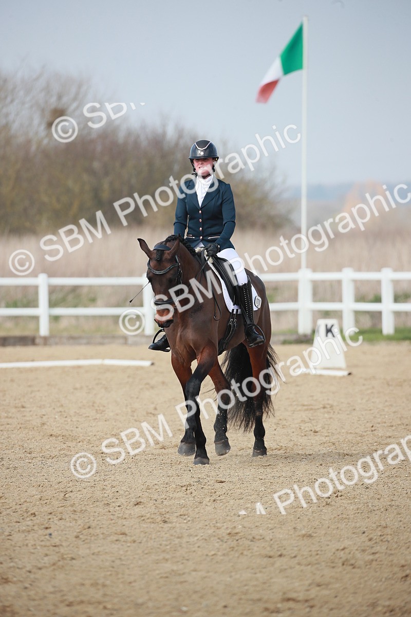 SBM_007311 - Class 16 - Novice 6