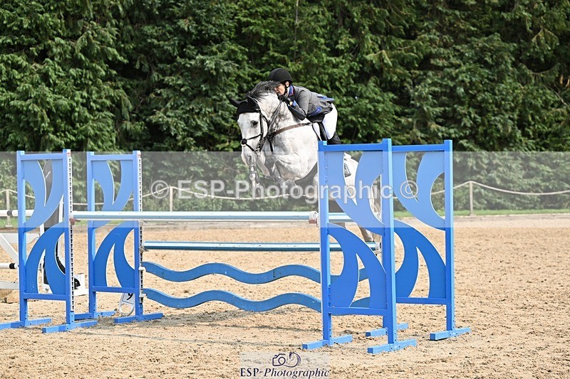 240818-150918-05102 - Cls 12A Snr Foxhunter & 1.20m Open