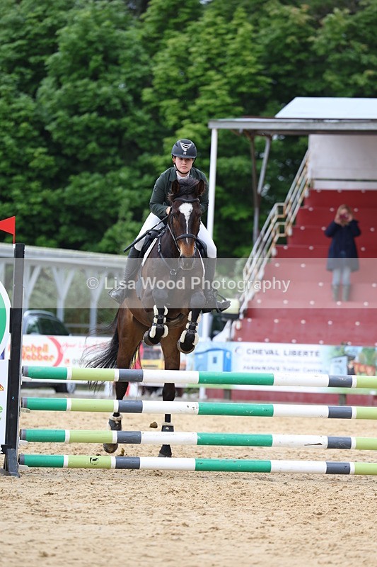3E7A6529 - Class 4: Senior British Novice/90cm open