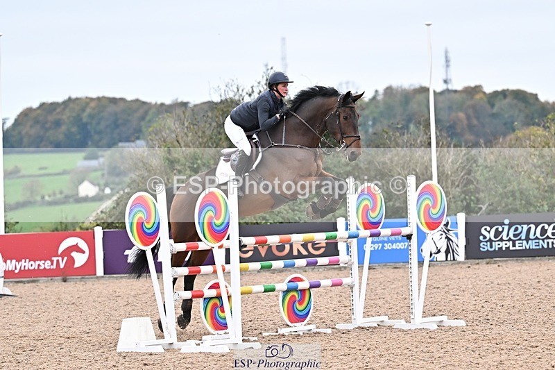 251015-150915-00840 - Cls 6 Foxhunter and 1.20m Open