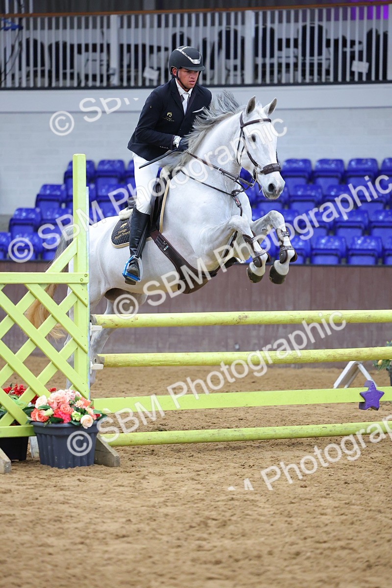 SBM_009809 - Class 20 - Senior British Novice/ 90cm Open - First Round (0.90m)