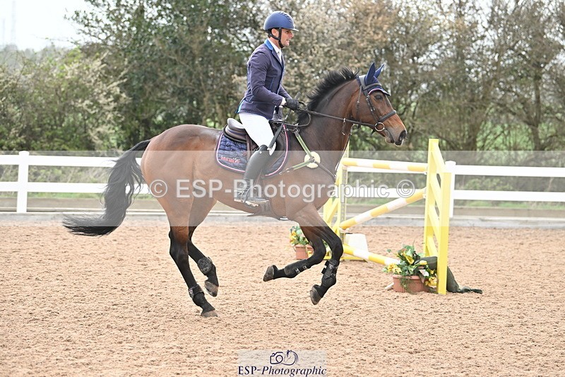 240406A-153331-04152 - Cls 17 National 1.30m Open