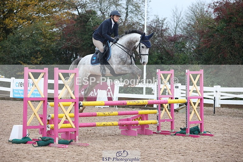 231112A-095101-03083 - Cls 17 Blue Chip Novice Winter Qualifier