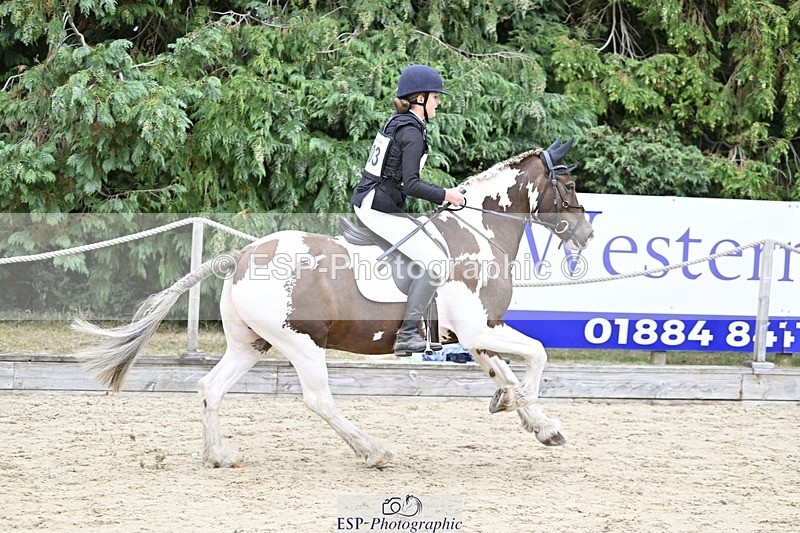 250820A-122407-06382 - Round 1, Start to 1.30pm Break