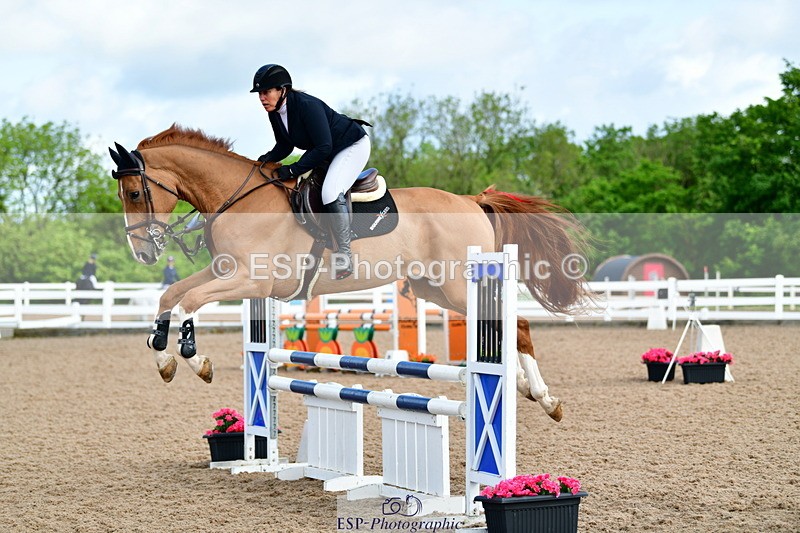 240526A-093035-07097 - Cls 32 British Novice and 90cm Open