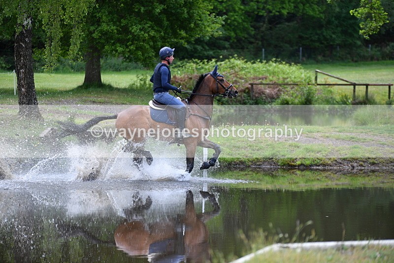 WJ5_5123 - Time 12:04 to 13:05