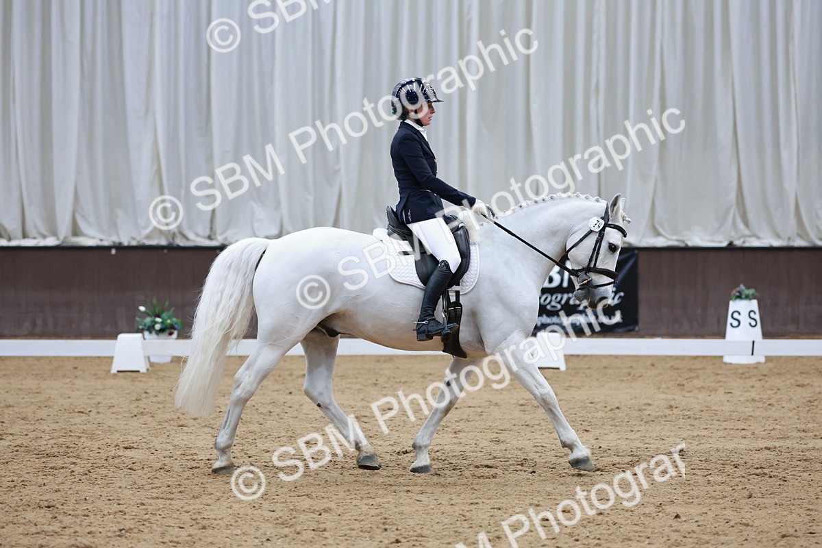 SBM_008929 - Class 6b - Novice 6 - 11.02-12.19