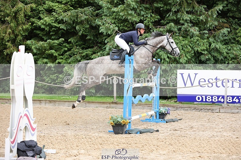 240713-121024-38303 - Cls 153 Foxhunter