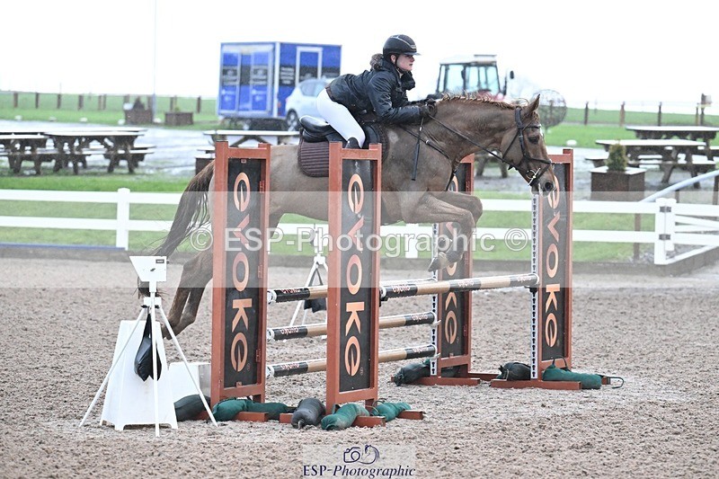 251206-100002-00610 - Cls 9 British Novice