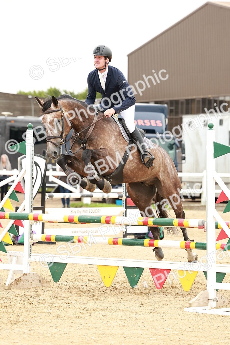 1I0A7393 - Class 3 - Senior Discovery - 1.00m