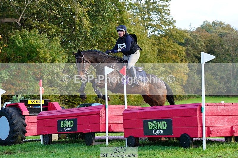 251025A-155446-21686 - G-578-Lucy.Hemmings