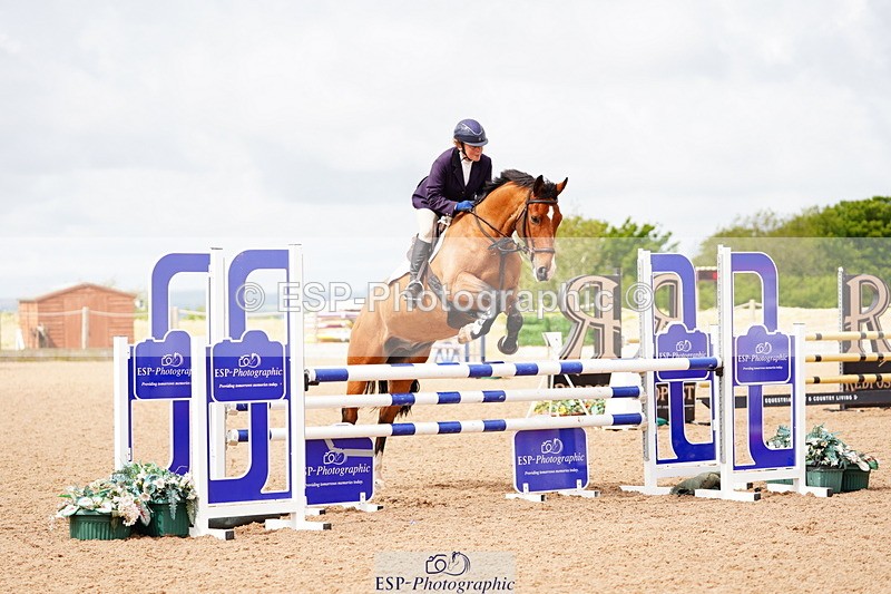 240526A-105836-07690 - Cls 26 Chard Equ 1.05m and 1.10m Grand Prix