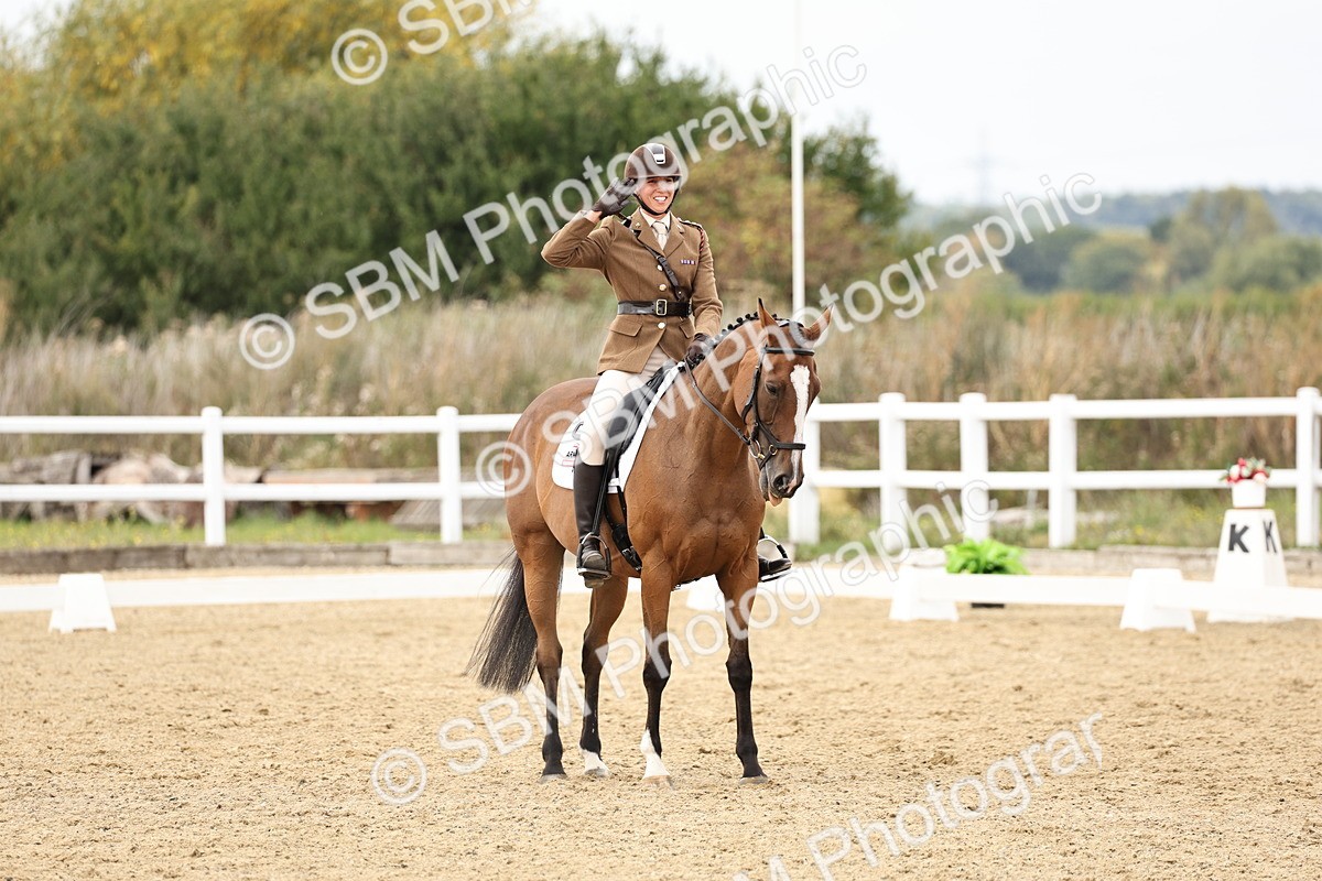 SBM_013251 - Class 3 - Novice 4 - 11.43-12.25