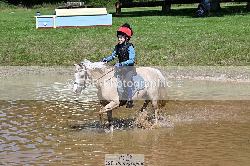 240728B-112003-00881 - Theo's Group XC