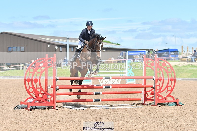 240609A-113142-04607 - Cls 17 Snr 1.05m Open