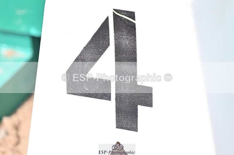 240726A-140209-01571 - Cls 3 Snr Foxhunter