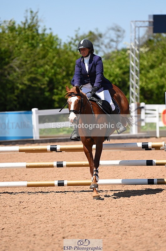 230526A-131858-01800 - Cls 10 85cm Amateur Quali