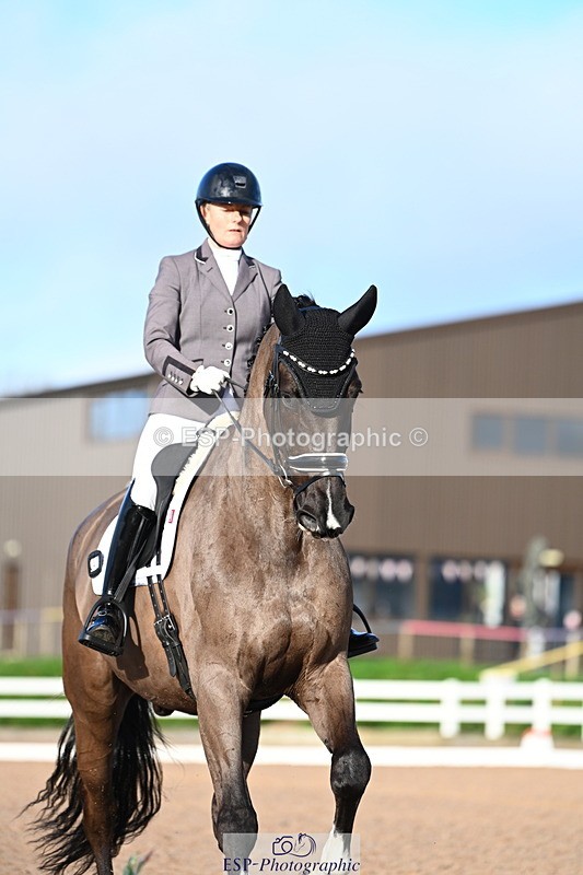 240218A-152906-09107 - 243-Lucy.Baker-Last.Dancer