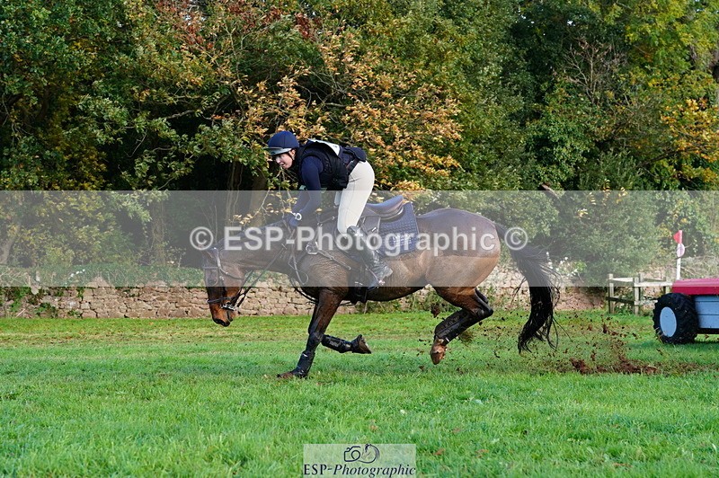 251025A-155446-21689 - G-578-Lucy.Hemmings