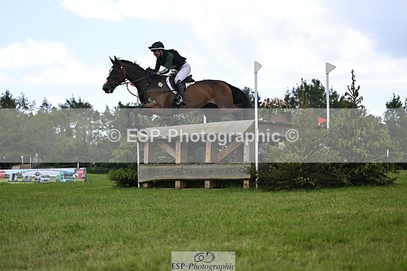 240526-123627-21770 - 436-IRENE_LEVA-Susie_Berry