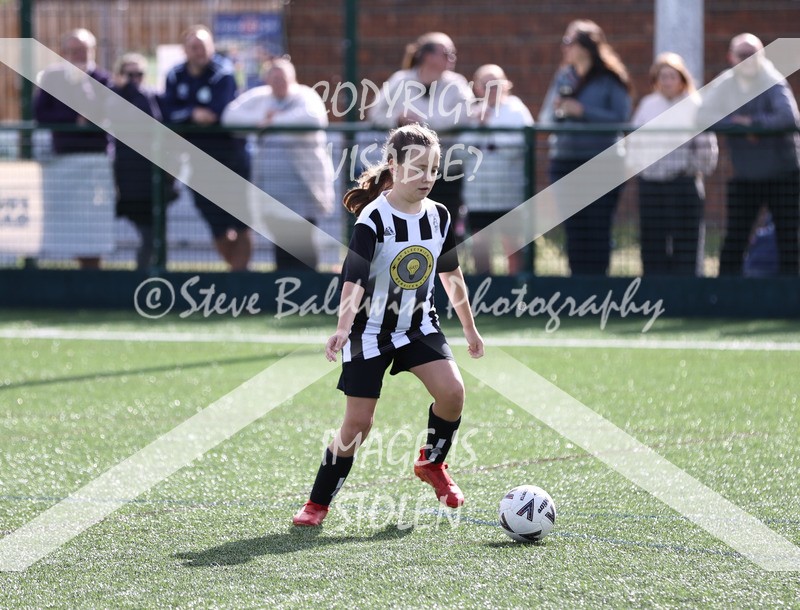 1DX30172 - Sat 13th U9 Girls