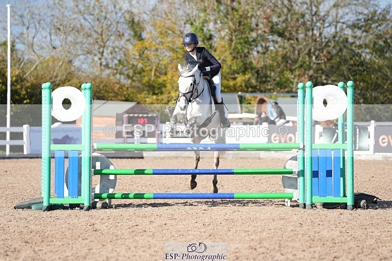 251025-133839-00573 - Cls 10 Pony Newcomers and 1m