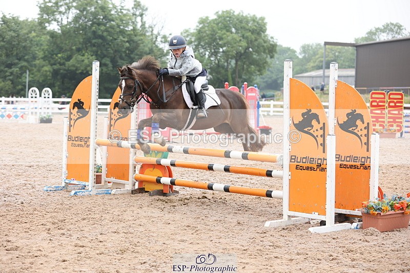 240630A-101207-11770 - Cls 30 British Novice and 80cm Open