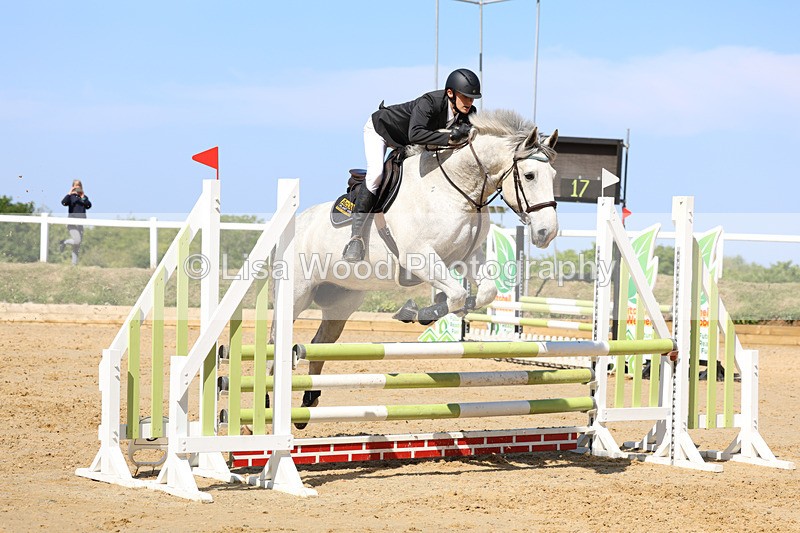 3E7A5590 - Class 4: Senior BN/90cm open