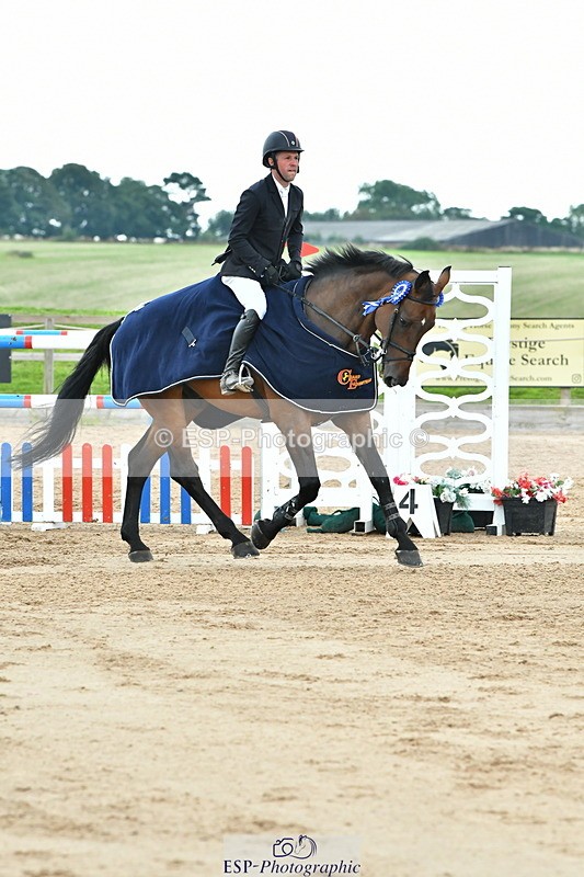 230720A-170719-04524 - Cls 9 2 Star Big 1.40m break to end