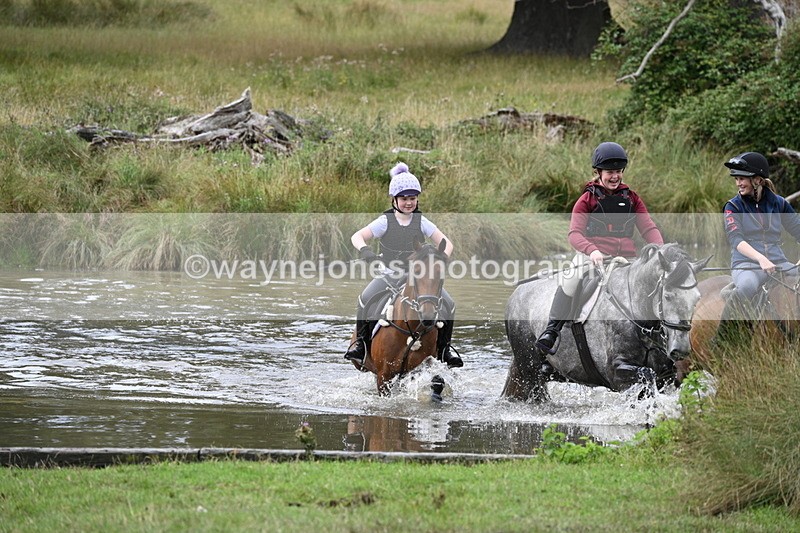 WJ7_3328 - Time at Water 12:15 to 12:50