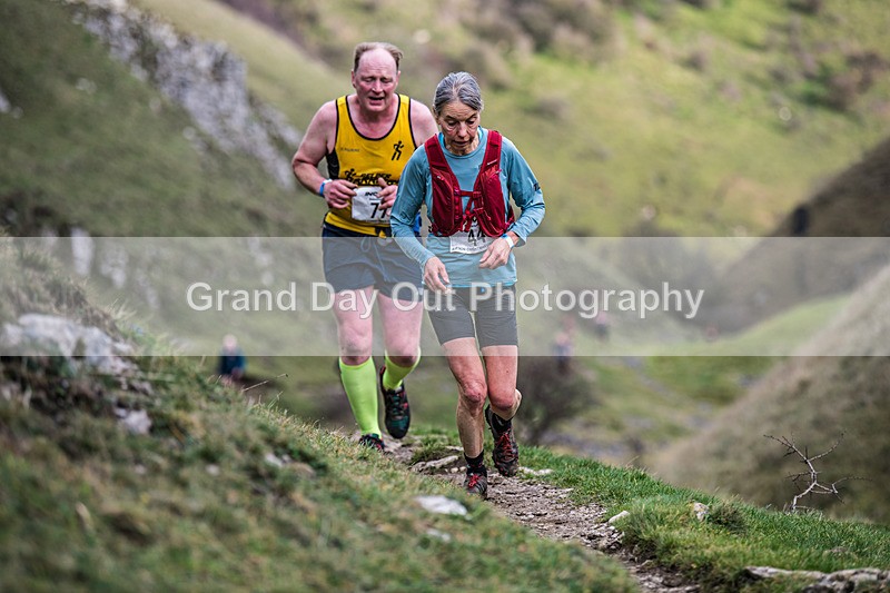 Litton-467 - Litton Christmas Cracker Fell Race (Limestone Series) Sunday 14th December 2025